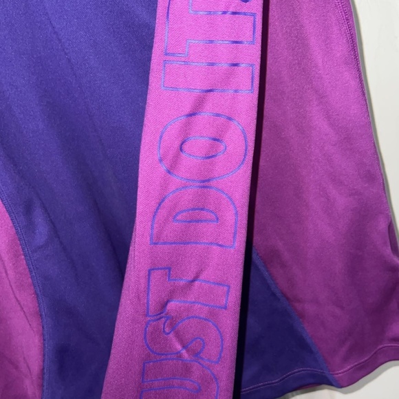 nike running quarter zip - Picture 2 of 3